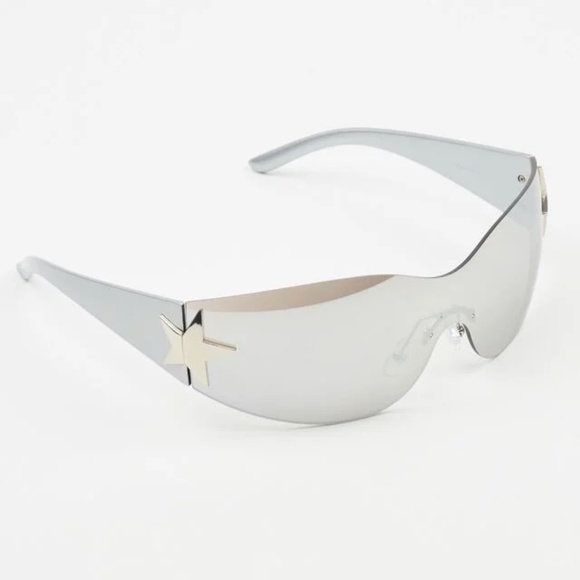 BNWT Star Shield Sunglasses - Silver - Picture 2 of 5